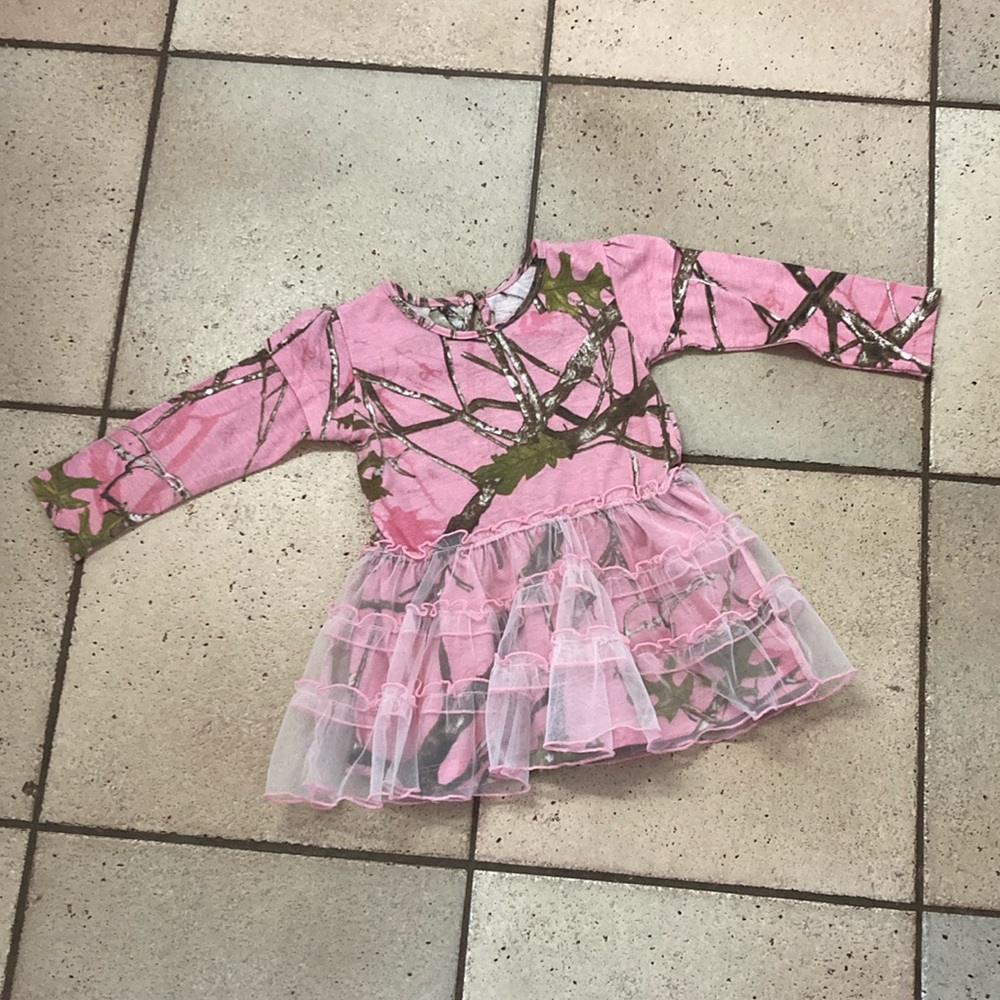 Truetimber Camo. T-shirt dress, size 12 months